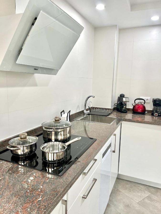Modern Apartment Steps From The Beach Torrox Exteriér fotografie